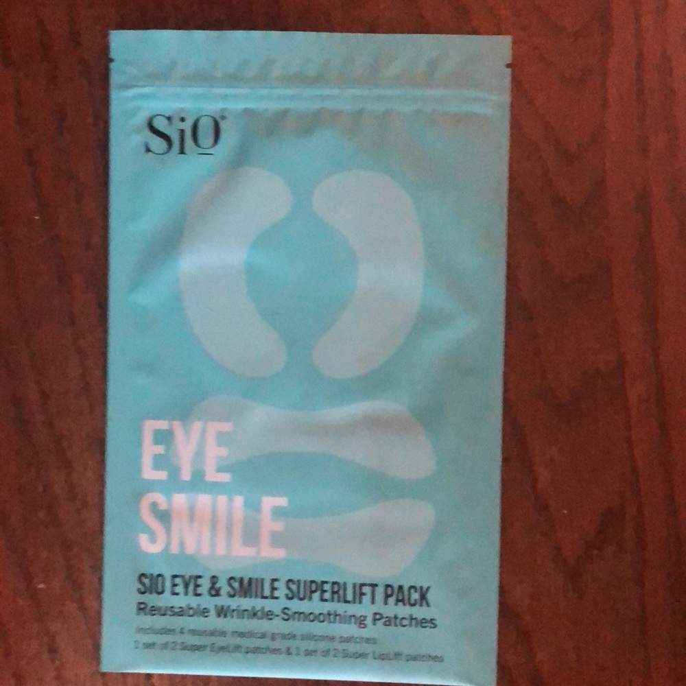 Eye and Smile Superlift Pack